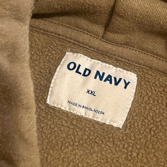 Men’s Old Navy Essential Hoodie - Picture 3 of 5